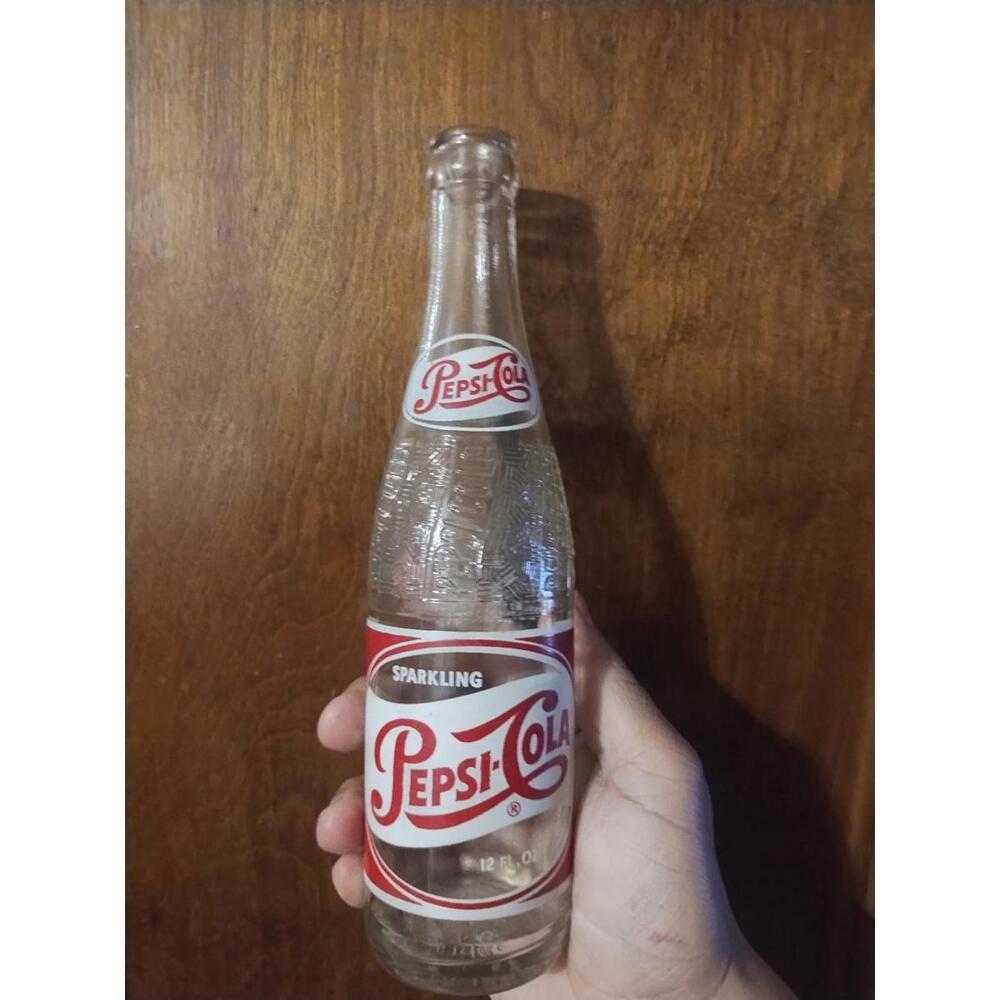 Vintage Pepsi red‎ and white label bottles